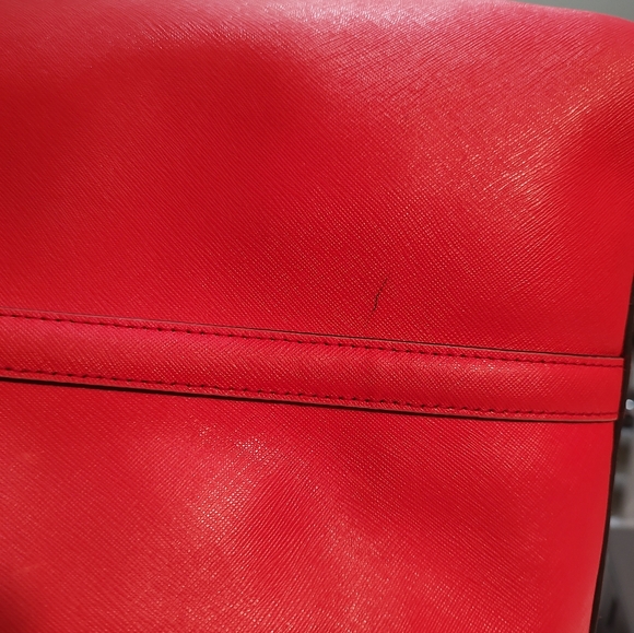Michael Kors Vibrant Red Tote - Picture 7 of 10